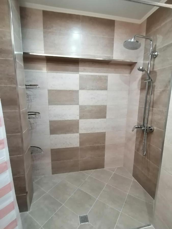 Къща За Гости Радост Guest House Radost Razlog Kültér fotó