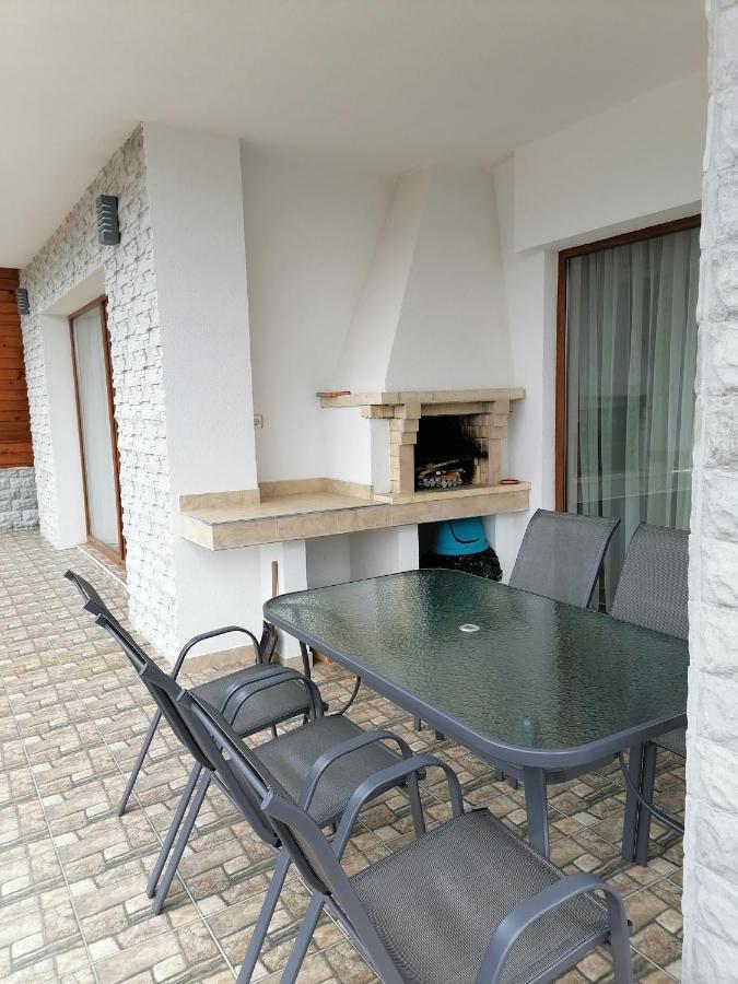 Къща За Гости Радост Guest House Radost Razlog Kültér fotó