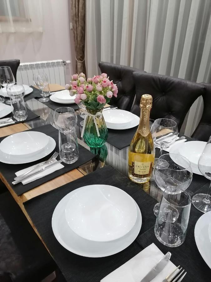 Къща За Гости Радост Guest House Radost Razlog Kültér fotó