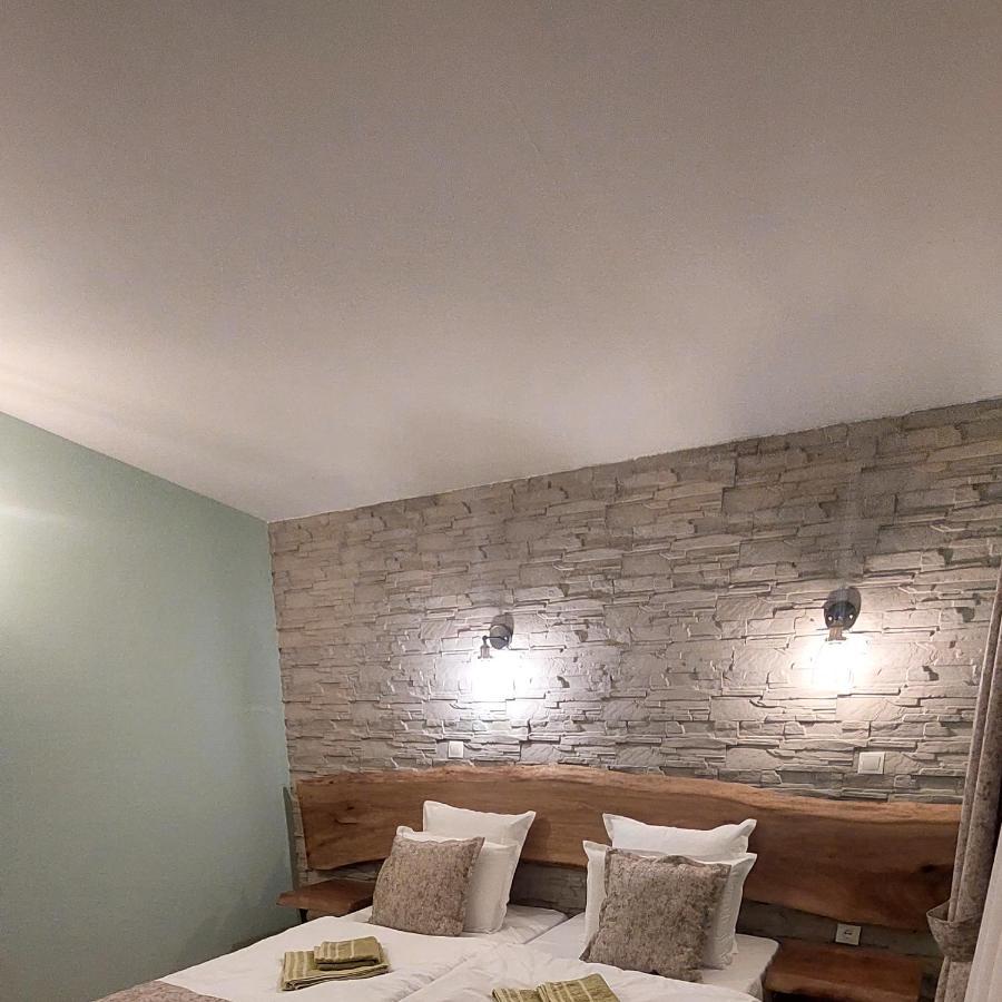 Къща За Гости Радост Guest House Radost Razlog Kültér fotó